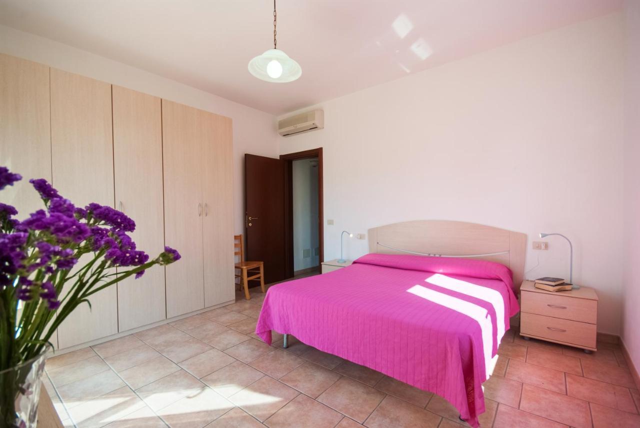 Appartamenti Gli Olmi Marina di Campo Εξωτερικό φωτογραφία