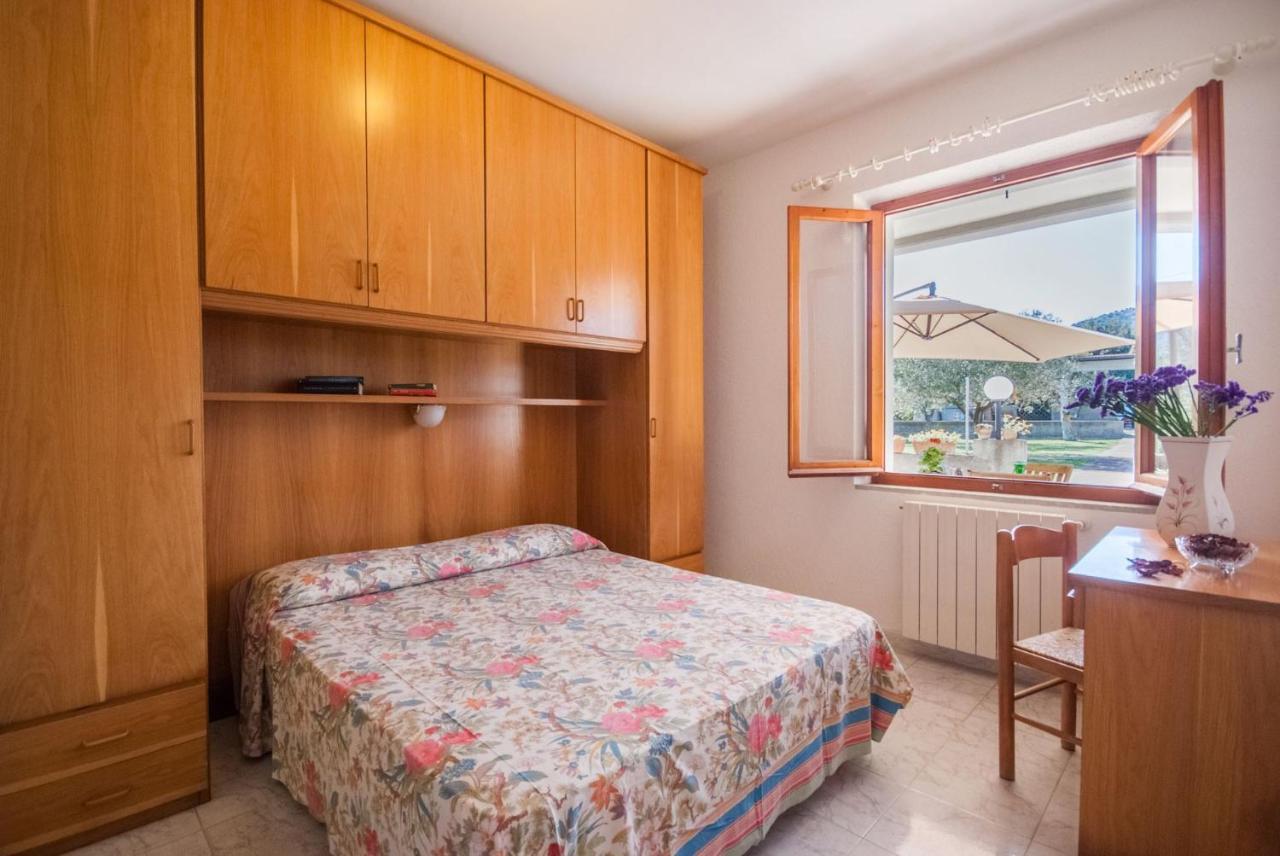 Appartamenti Gli Olmi Marina di Campo Εξωτερικό φωτογραφία